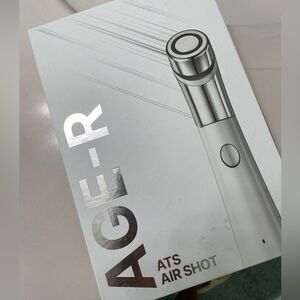 Medicube age r device